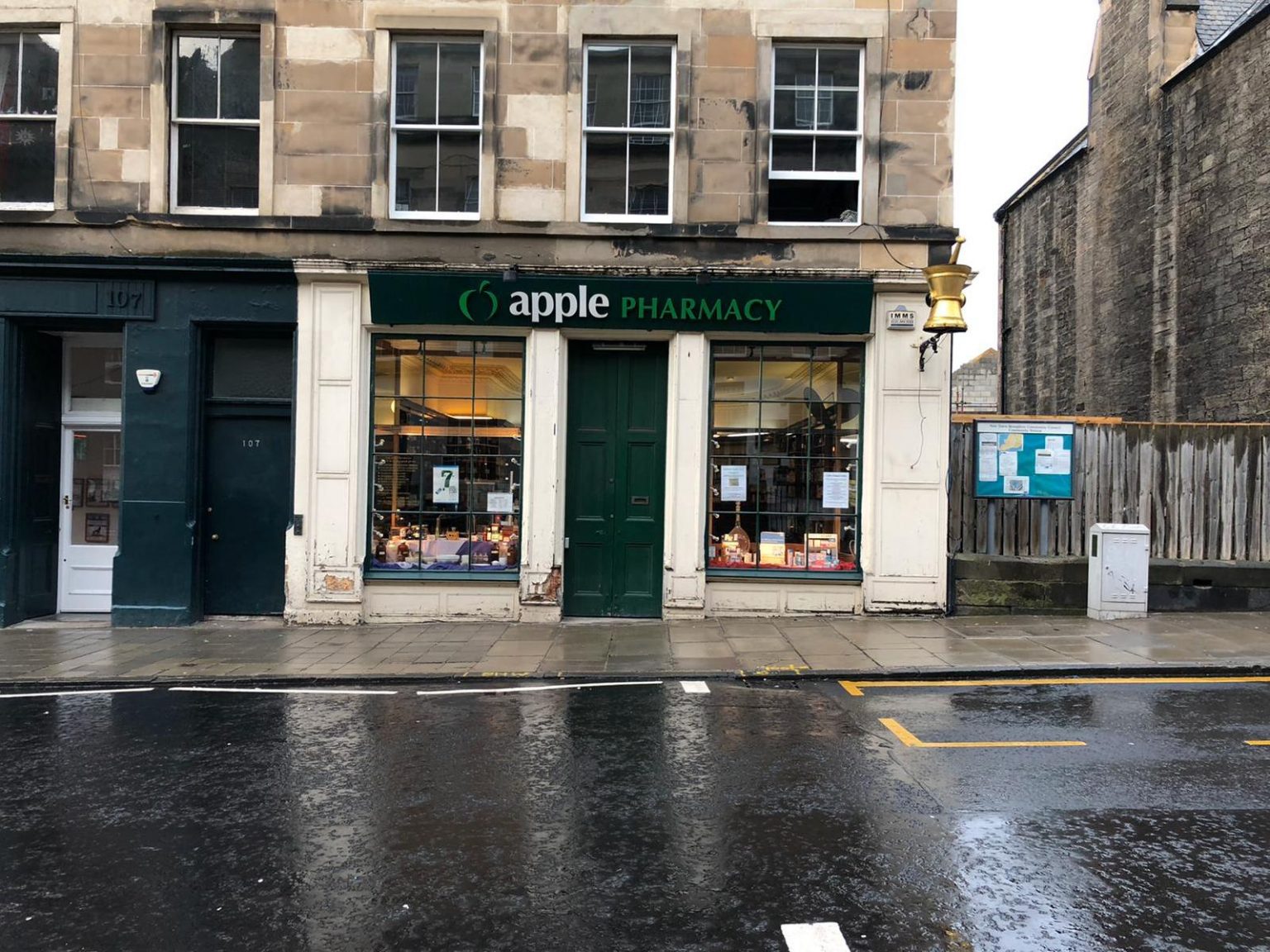 Apple pharmacy in Edinburgh sold to first-time buyer through Christie ...